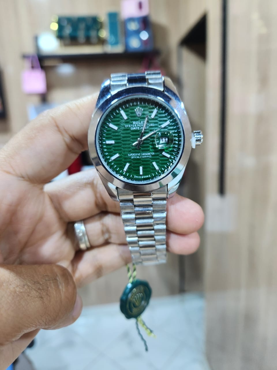 Montre rolex 2025 hommes avec boite simple