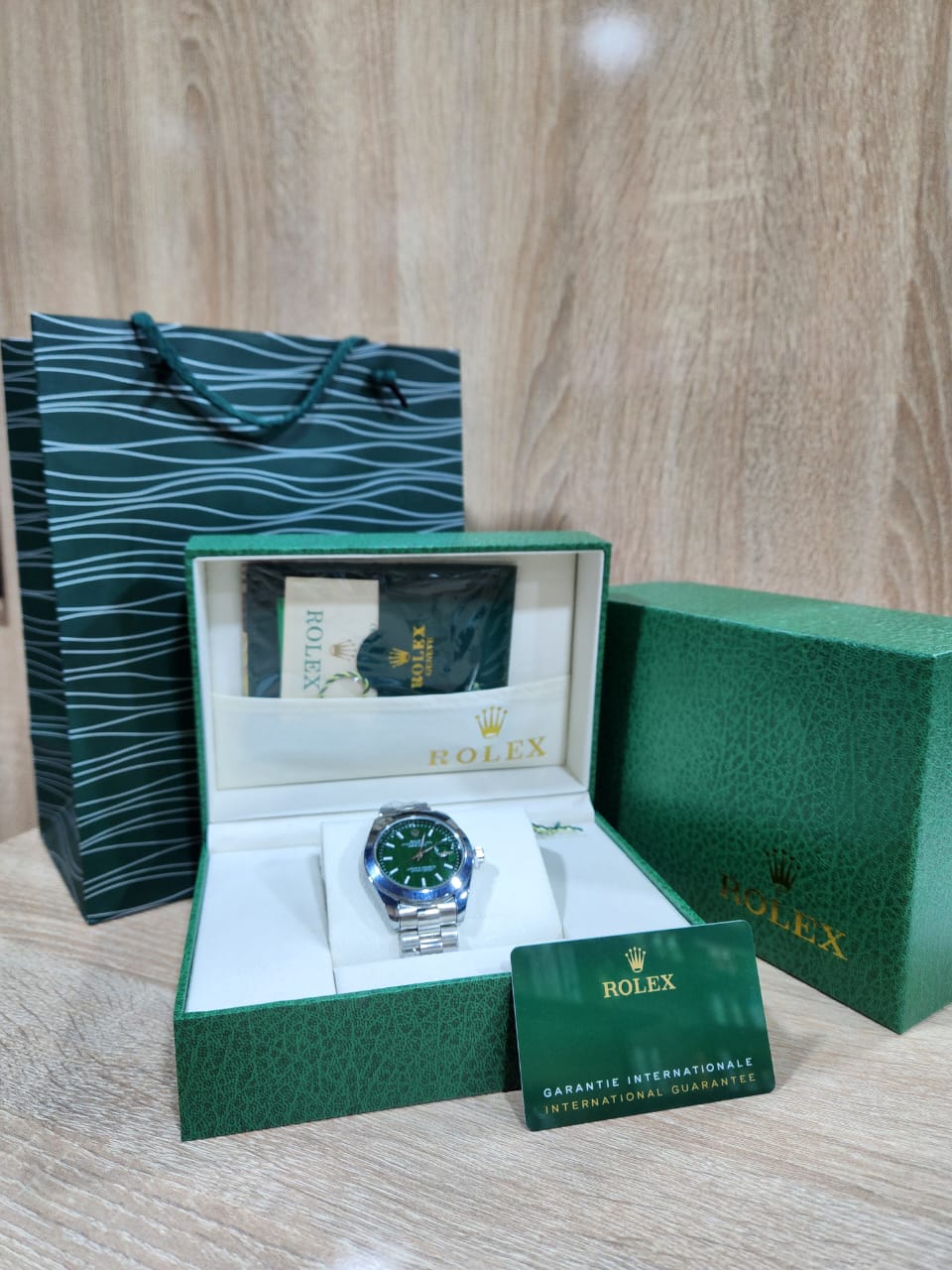 Montre Rolex hommes 2025 avec packaging complet